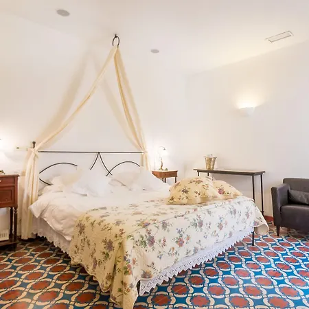Cas Xorc Boutique And Restaurant Hotel