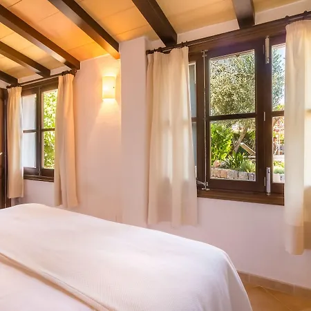 Hotel Cas Xorc Boutique And Restaurant